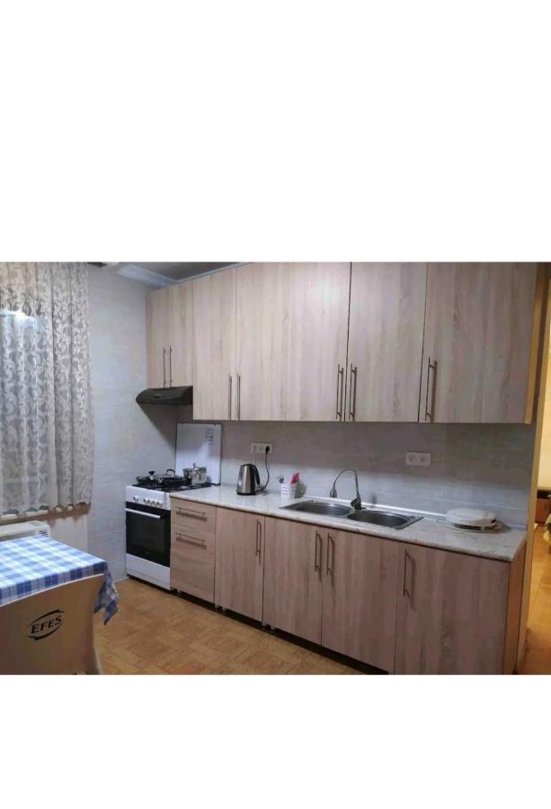 Geo Kutaisi Appartement Buitenkant foto