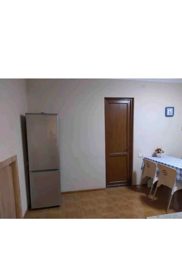 Geo Kutaisi Appartement Buitenkant foto